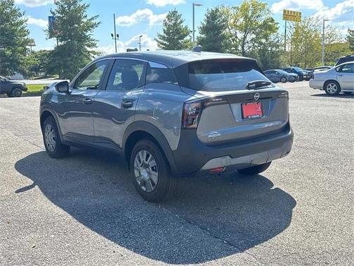 2025 Nissan Kicks S