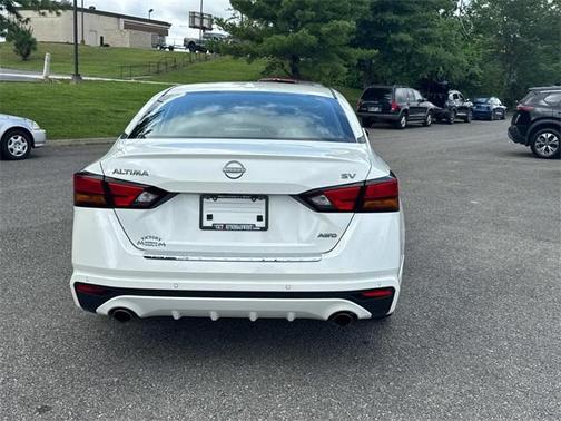 2023 Nissan Altima 2.5 SV