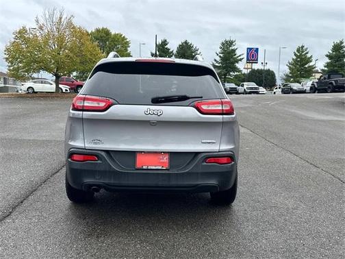 2018 Jeep Cherokee Latitude Plus