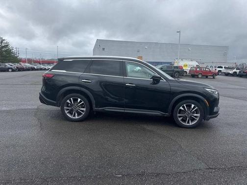 2024 INFINITI QX60 Luxe