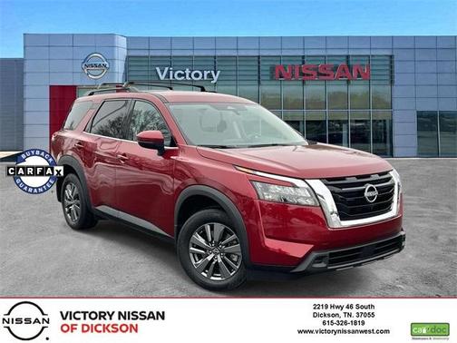 2024 Nissan Pathfinder SV