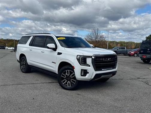 2021 GMC Yukon XL AT4