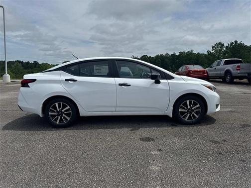 2025 Nissan Versa S
