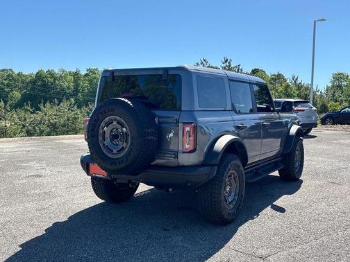 Gray Metallic 2025 Ford Bronco Badlands