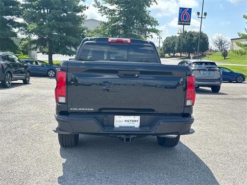 2024 Chevrolet Colorado WT
