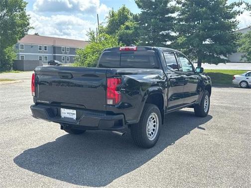 2024 Chevrolet Colorado WT