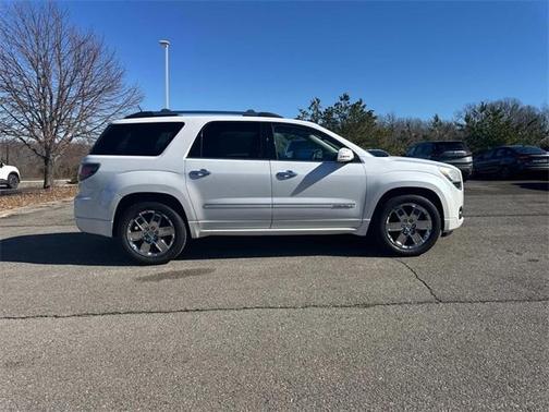 2016 GMC Acadia Denali