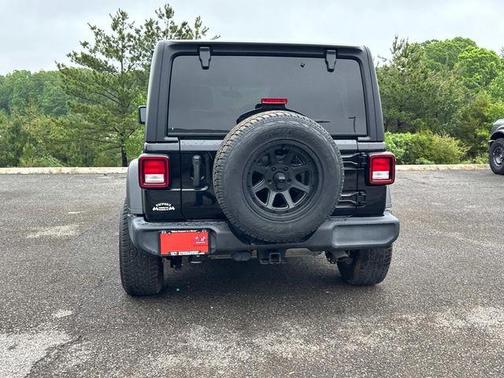 Black Clearcoat 2023 Jeep Wrangler Sport