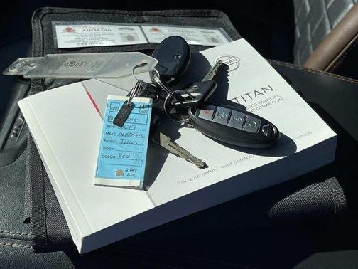 2017 Nissan Titan Platinum Reserve