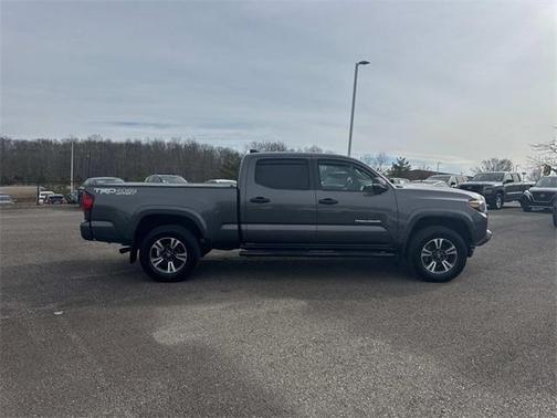 2018 Toyota Tacoma TRD Sport