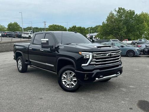 Black 2024 Chevrolet Silverado 2500 High Country