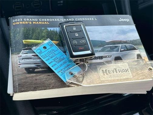 2023 Jeep Grand Cherokee Limited