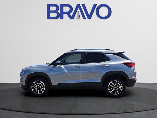 Sterling Gray Metallic 2025 Chevrolet Trailblazer LT