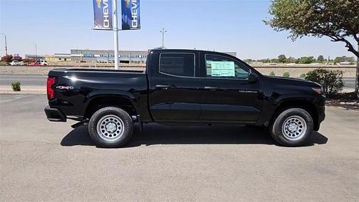 2025 Chevrolet Colorado WT