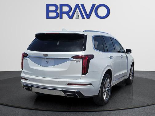 Crystal White Tri-Coat 2022 Cadillac XT6 Premium Luxury FWD