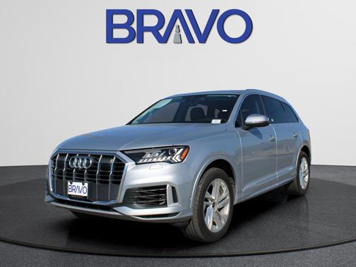 2024 Audi Q7 55 Premium Plus