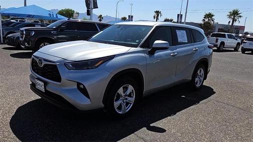 2023 Toyota Highlander L