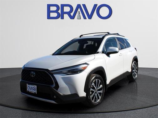 2023 Toyota Corolla Cross XLE