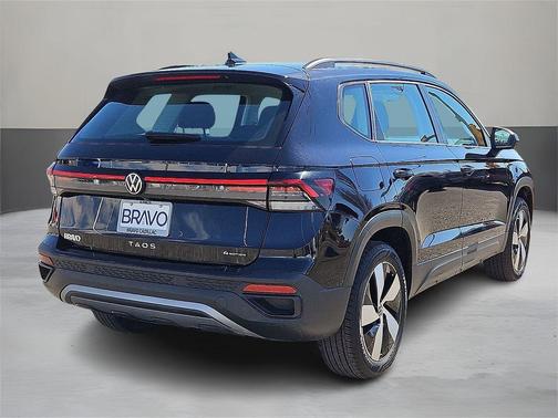 2025 Volkswagen Taos 1.5T S