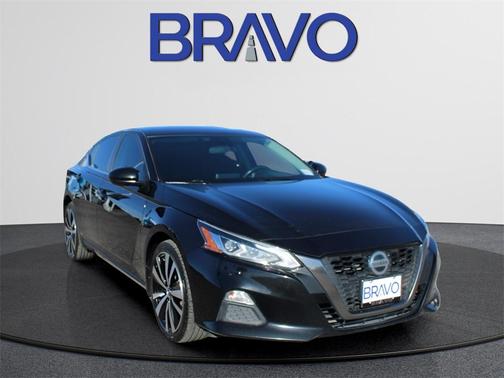 2022 Nissan Altima 2.5 SR