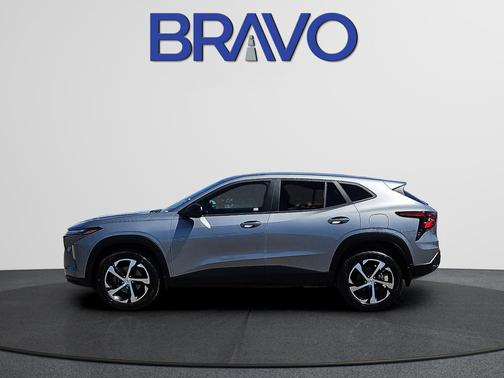 Sterling Gray Metallic 2025 Chevrolet Trax 1RS