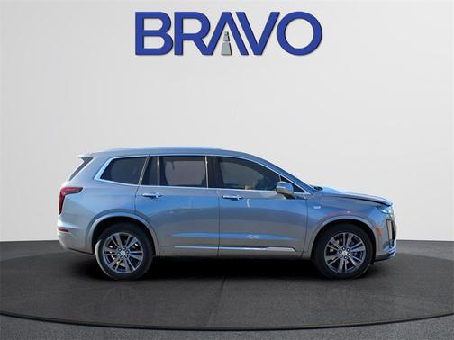 2022 Cadillac XT6 Premium Luxury AWD