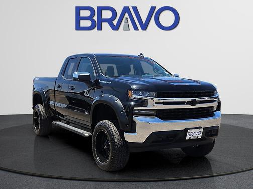Black 2020 Chevrolet Silverado 1500 LT