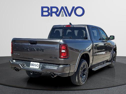 Granite Crystal Clearcoat Metallic 2025 RAM 1500 Big Horn/Lone Star
