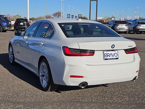 2025 BMW 330 i