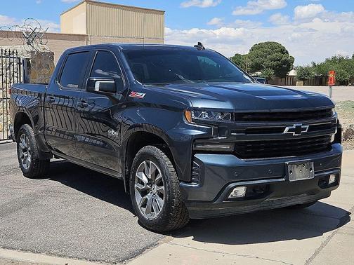 Shadow Gray Metallic 2020 Chevrolet Silverado 1500 RST