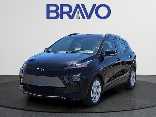 Mosaic Black Metallic 2023 Chevrolet Bolt EUV LT