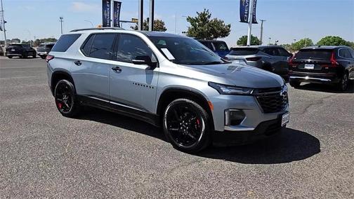 2023 Chevrolet Traverse Premier