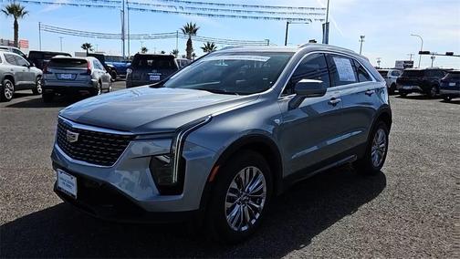 2024 Cadillac XT4 Premium Luxury