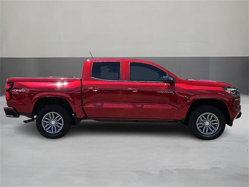2025 Chevrolet Colorado LT