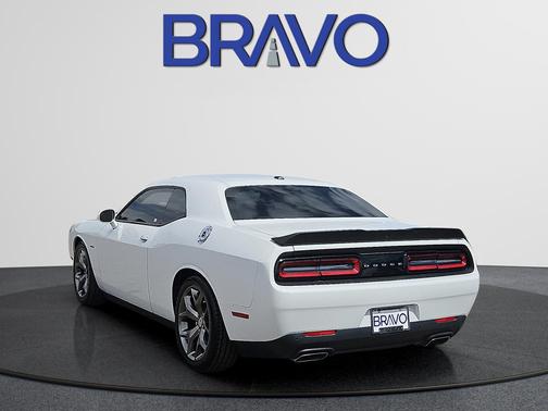Bright White Clearcoat 2015 Dodge Challenger R/T