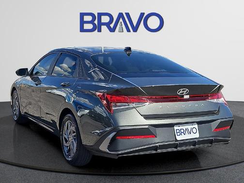 Amazon Gray 2024 Hyundai ELANTRA SEL