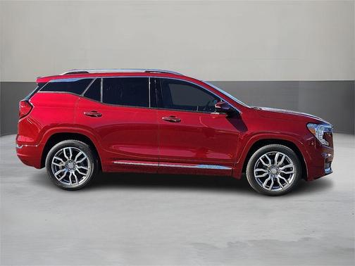 2024 GMC Terrain Denali