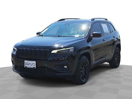 2023 Jeep Cherokee Altitude Lux
