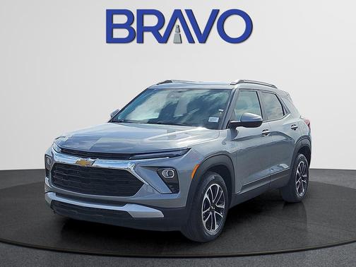 Sterling Gray Metallic 2024 Chevrolet Trailblazer LT
