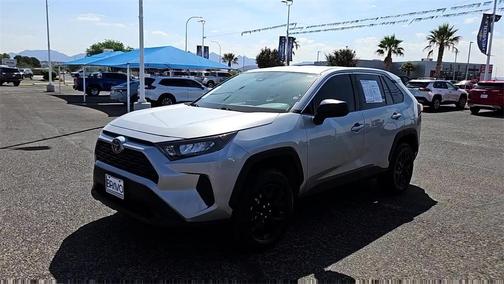 2022 Toyota RAV4 LE