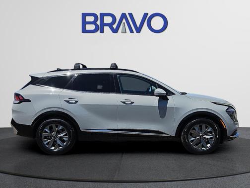 Wolf Gray 2024 Kia Sportage SX