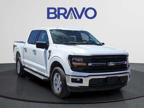 Oxford White 2025 Ford F-150 XLT