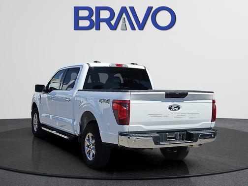 Oxford White 2025 Ford F-150 XLT