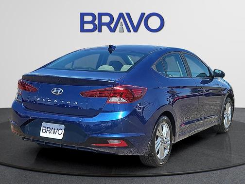Lakeside Blue 2020 Hyundai ELANTRA SEL