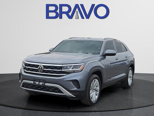 Platinum Gray Metallic 2021 Volkswagen Atlas Cross Sport 2.0T SE w/Technology