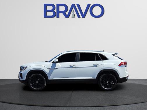 Pure White 2025 Volkswagen Atlas Cross Sport 2.0T SE w/Technology