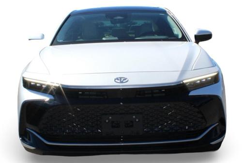 2024 Toyota Crown Limited