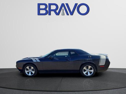 Maximum Steel Metallic 2018 Dodge Challenger SXT