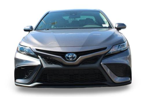 2024 Toyota Camry Hybrid SE