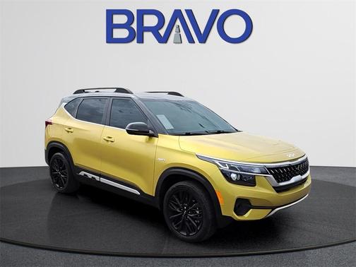 2023 Kia Seltos Nightfall